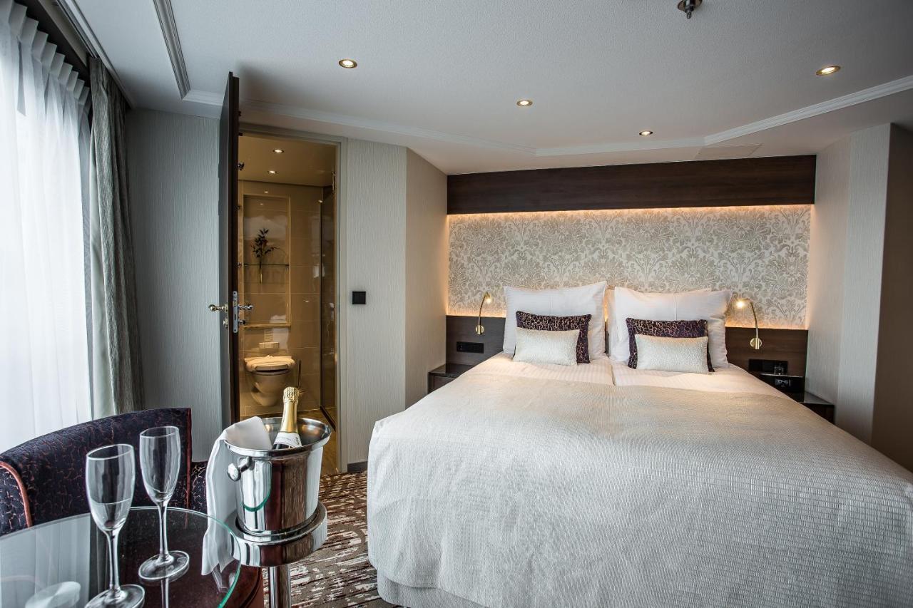 Viva Riverside Altstadt Duesseldorf Экстерьер фото