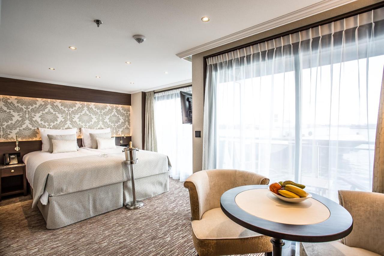 Viva Riverside Altstadt Duesseldorf Экстерьер фото