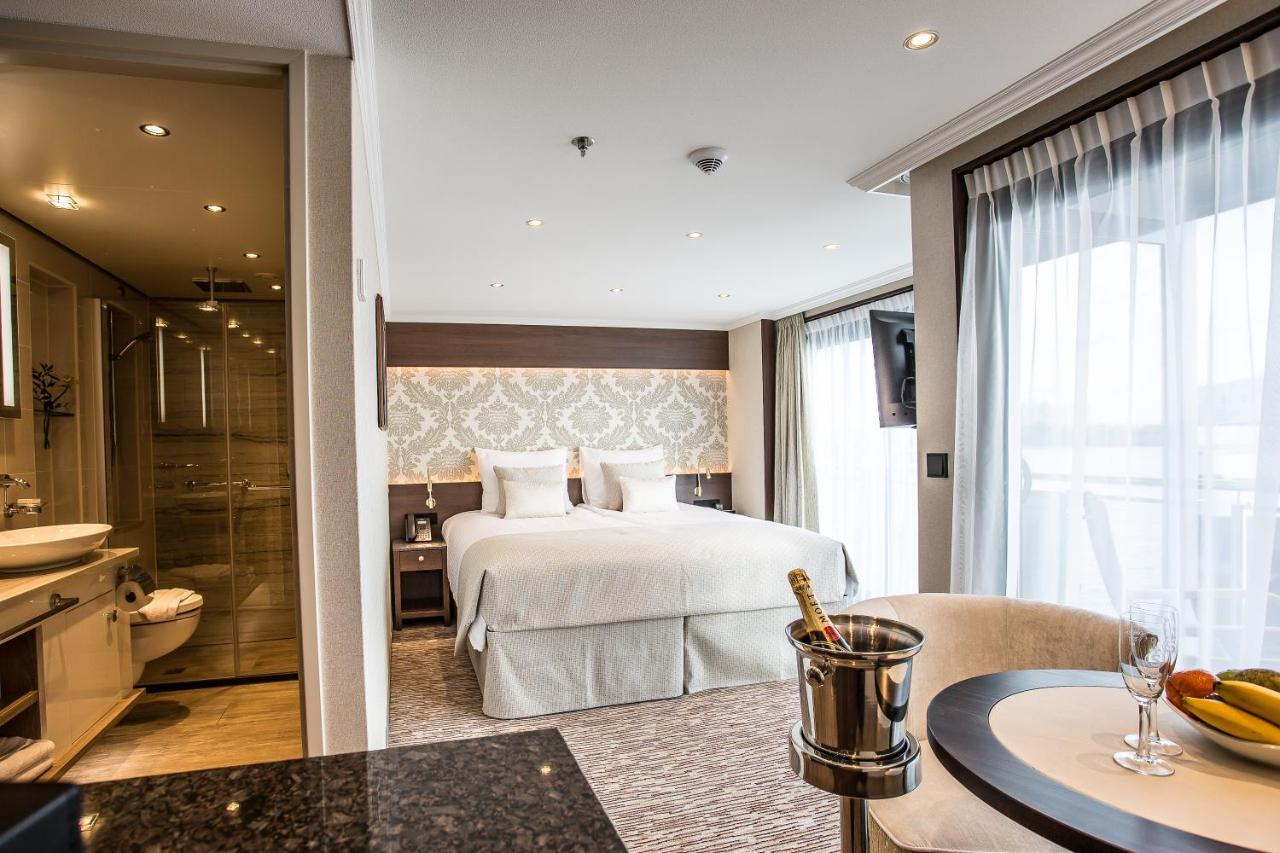 Viva Riverside Altstadt Duesseldorf Экстерьер фото